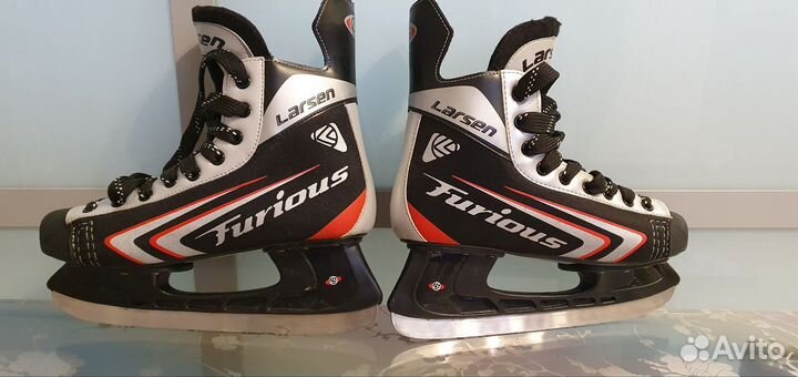 Коньки хоккейные larsen