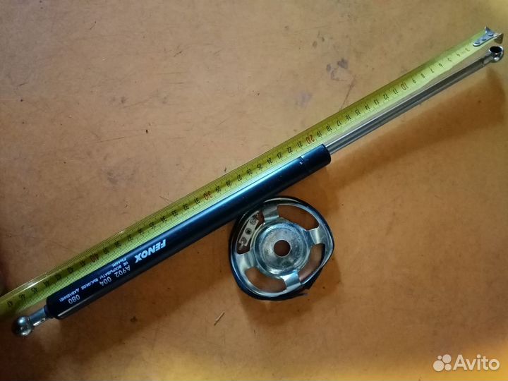 Газовый амортизатор, упор багажника 470 мм