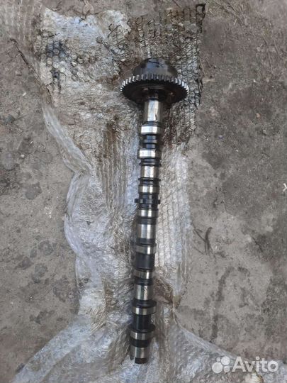 Распредвалы мерседес 271 мотор1.8т 184л.с