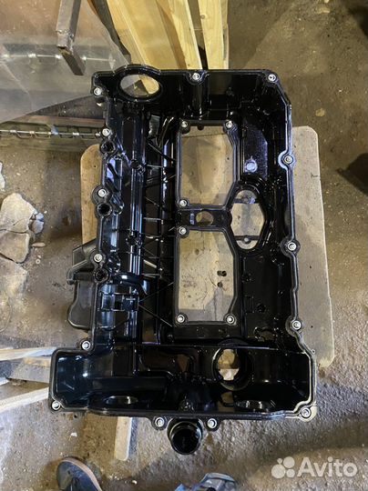 Клапанная крышка bmw f10 n20b20