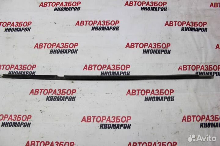 Накладка стекла заднего левого для Peugeot 600 607