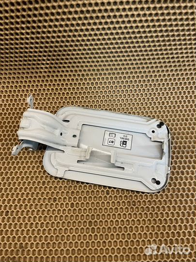 Лючок бензобака hyundai h1 2018