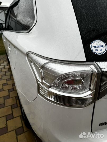 Mitsubishi Outlander 2.0 AT, 2013, 184 000 км
