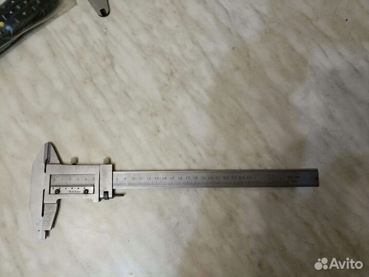 Штангенциркуль на 150, 250, 400 мм