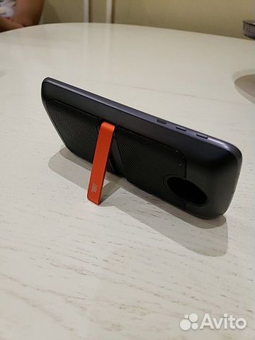 JBL sound boost mod + Moto Z Doid