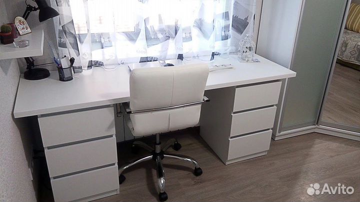 Письменный / компьютерный стол