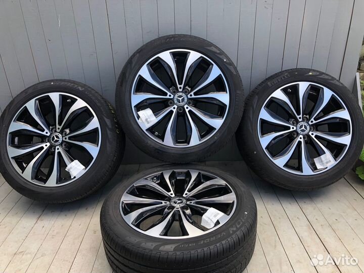 R20 Pirelli Scorpion Verde 255/45, PCD 5x112 DIA 66.6