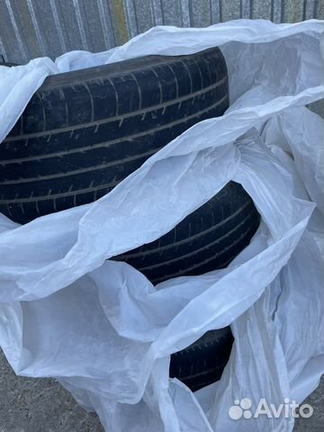 Yokohama dB Decibel E70B 215/55 R17