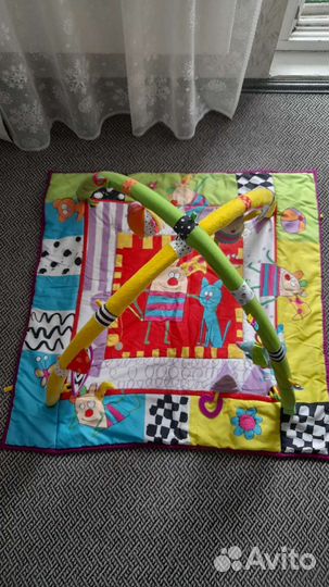 Развивающий коврик