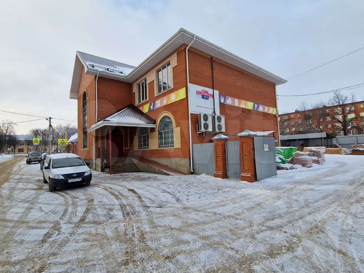 Торговая площадь, 450 м²