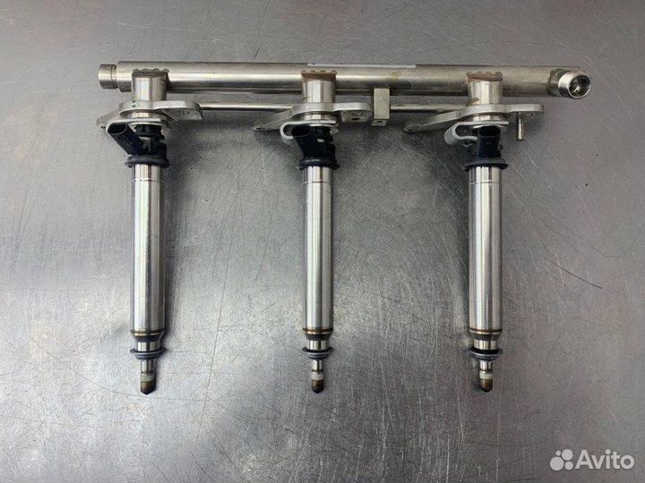 Топливная рампа Mercedes E-Class W212 M276 3.5I