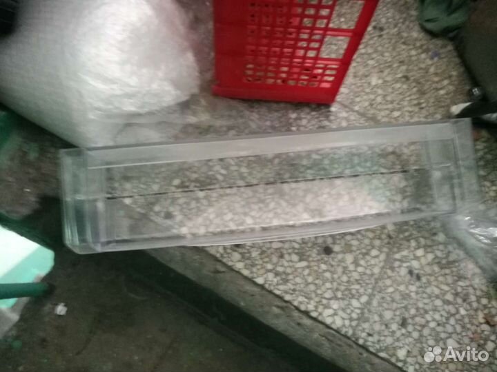 Полки и ящики от разных холодильников лджи Самсунг