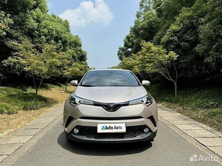 Toyota C-HR 2.0 CVT, 2021, 32 040 км