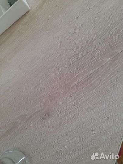 Писменный компьютерный столик