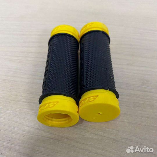 Грипсы для велосипеда 90 мм