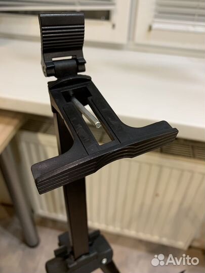 Мольберт тренога