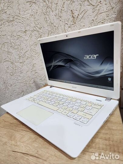 Acer V3-371 13.3