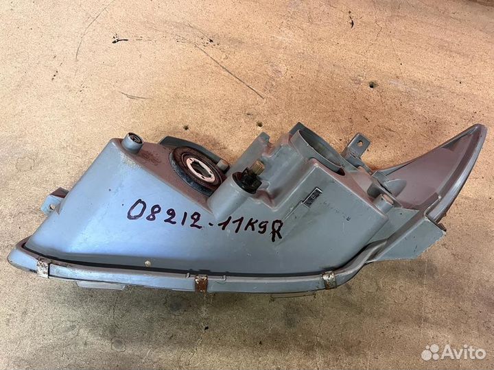 Фара правая передняя Toyota Camry v40