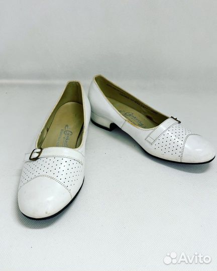 Новые туфли фирмы Скороход, 1970-е гг