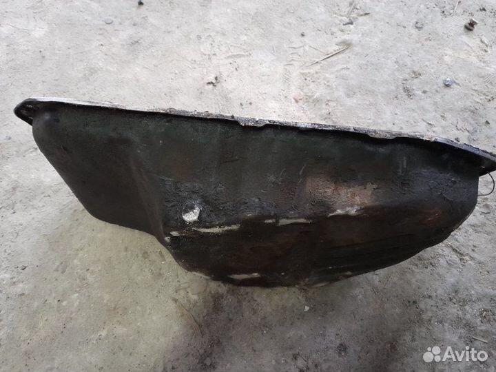 Поддон масляный двигателя Audi 100 C4 1991-1994