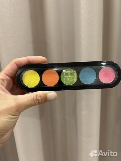 Палитра теней Atelier Paris