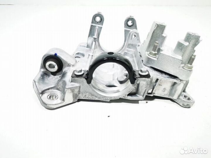 Кронштейн (крепление) Land Rover Discovery Sport