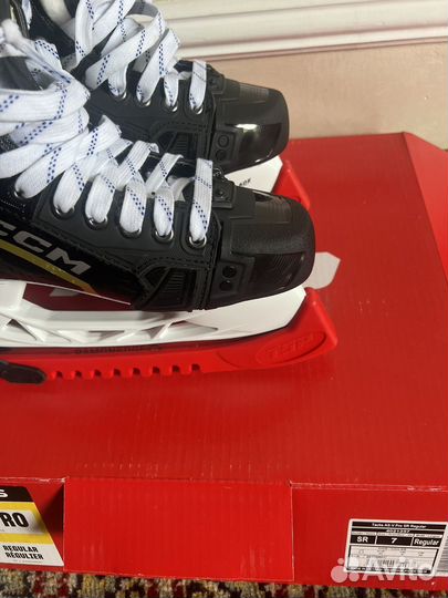 Коньки CCM tacks AS V-PRO
