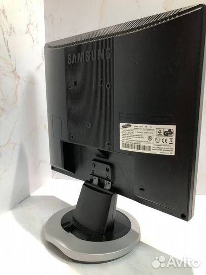 Монитор 17 samsung 710n