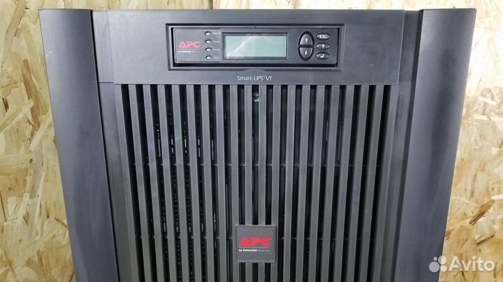 APC Smart-UPS VT 40 kVA suvtpf40KB4H, б/у, без акб