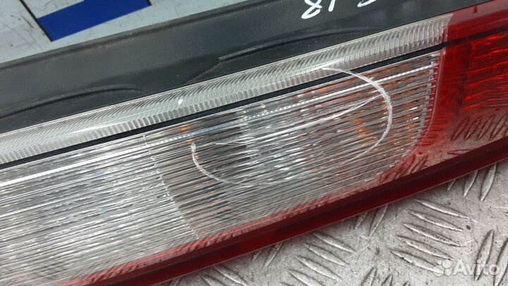 Фонарь задний правый Ford C-Max 2004 2007455