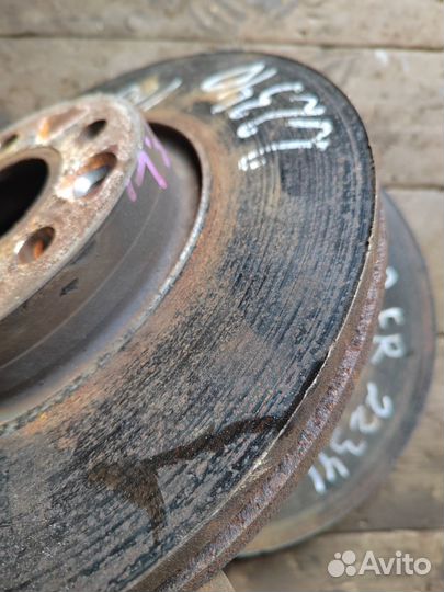 Диски тормозные передние Volvo V60 2012