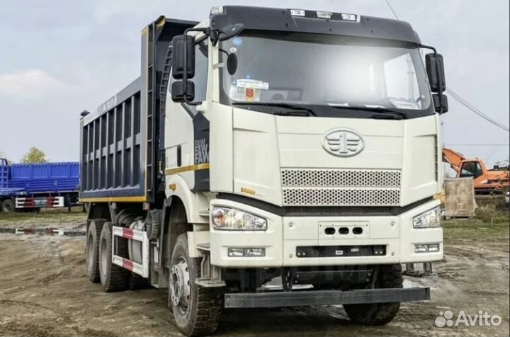 Водитель самосвала категории С