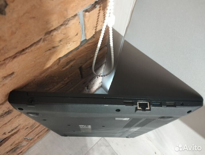 Ноутбук lenovo