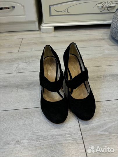 Туфли женские 37 размер натуральная замша