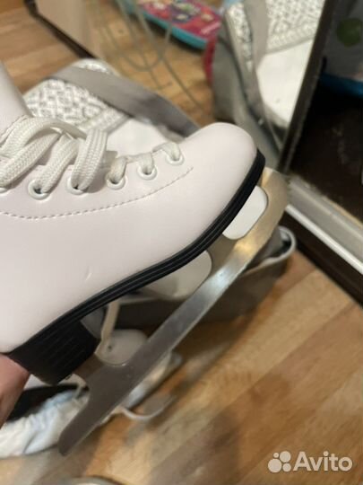 Детские коньки Graf Davos Gold