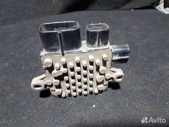 Реле вентилятора mitsubishi outlander 1