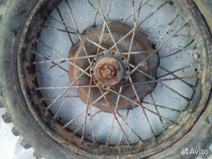 На Днепр Урал колесо 4.20-19 с-97 зубастое