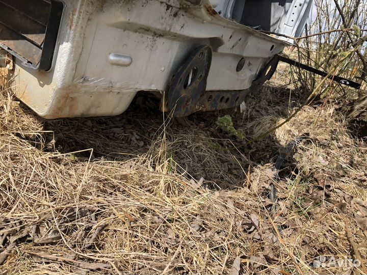 Панель задняя Bmw X5 e53 2000-2007