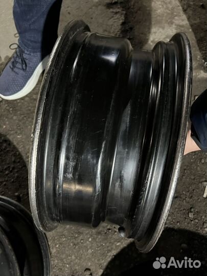 Штампованный диск r 16 5х114.3