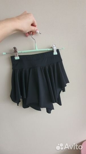 Купальник и юбка для девочки 128-134 размер
