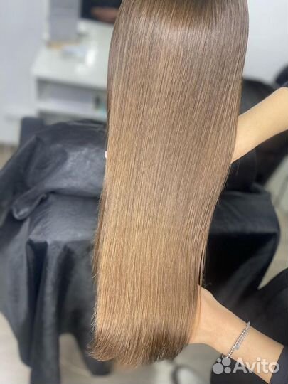 Кератиновое выпрямление волос