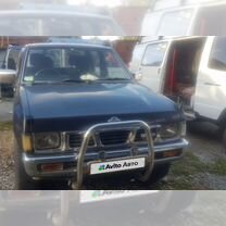 Nissan Datsun 2.7 MT, 1993, 180 000 км, с пробегом, цена 549 000 руб.