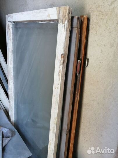 Деревянные оконные рамы бу со стеклами