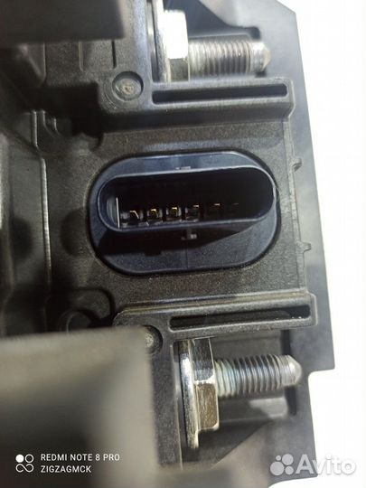 Ящик аккумулятора(акб) (Audi Q5 Sportback FY)