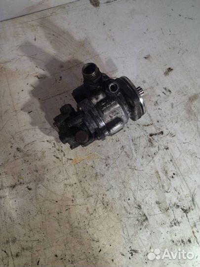 Насос гидроусилителя руля DAF XF 105 2008 1687826