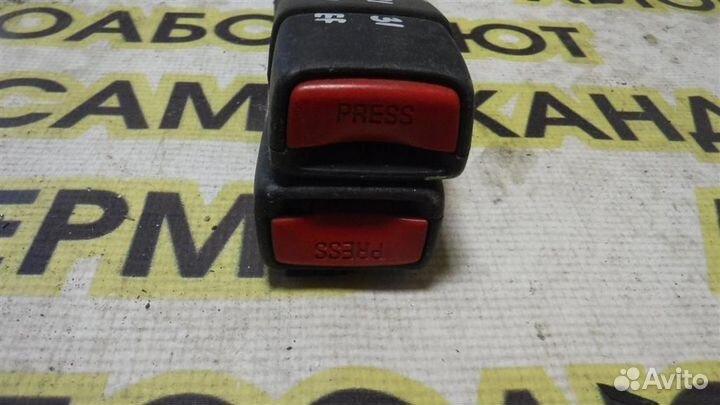 Ответная часть ремня безопасности Toyota Corolla