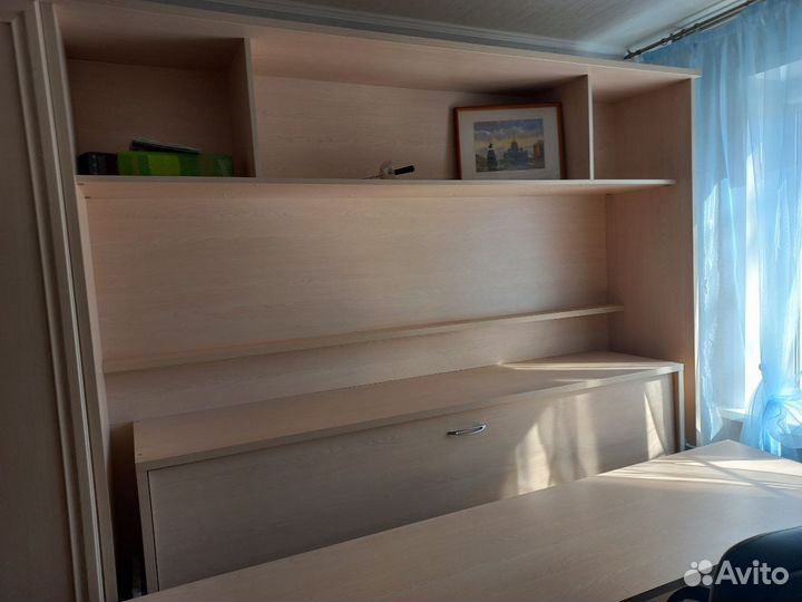Кровать-трансформер и шкаф