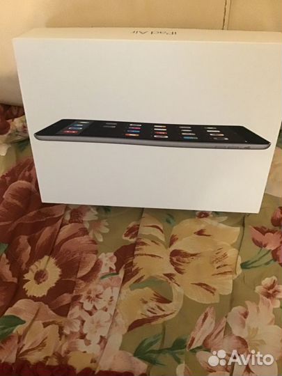 Коробка от iPad Air