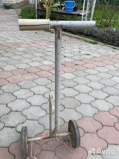 Тачка для бидонов