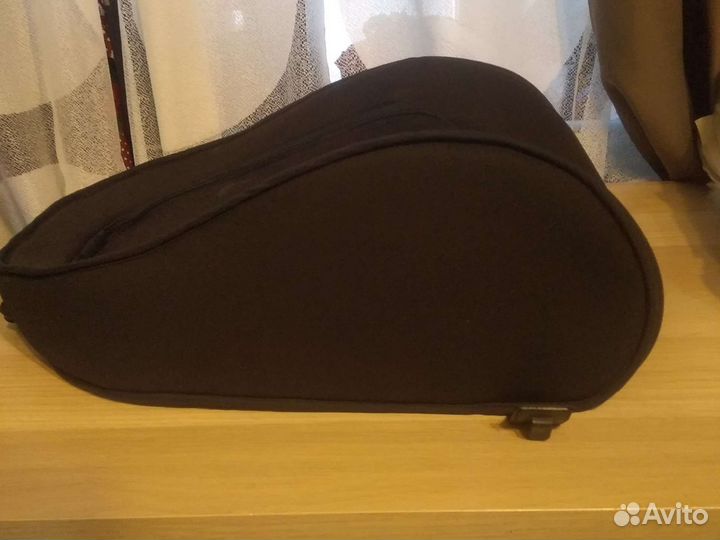 Закрытая багажная корзина